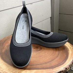 Clark’s Cloudsteppers Wedge Comfort Slip on size 7.5 New